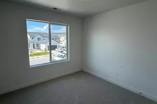 2886 N Kingbird Dr, Eagle Mountain, UT 84005 - Photo 15