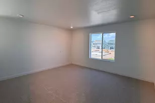 2886 N Kingbird Dr, Eagle Mountain, UT 84005 - Photo 9