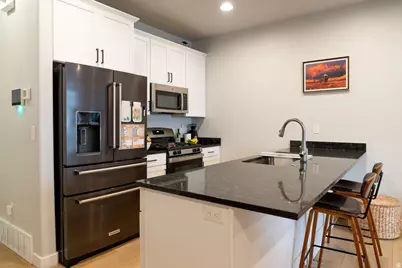 15018 S Wild Horse Way W, Bluffdale, UT 84065 - Photo 5