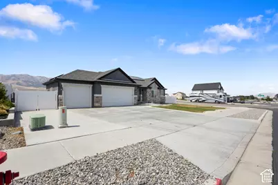 6 Maraschino Ln S, Grantsville, UT 84029 - Photo 5