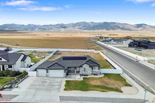 6 Maraschino Ln S, Grantsville, UT 84029 - Photo 9
