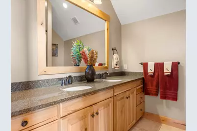 679 N Cambry Dr, Garden City, UT 84028 - Photo 31