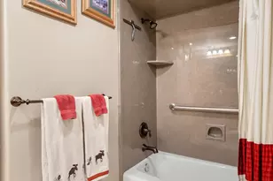 679 N Cambry Dr, Garden City, UT 84028 - Photo 41