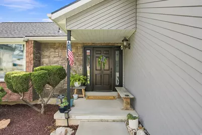 132 E 2050 N, Centerville, UT 84014 - Photo 3