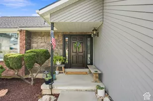132 E 2050 N, Centerville, UT 84014 - Photo 3