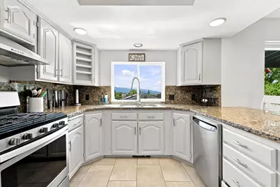 132 E 2050 N, Centerville, UT 84014 - Photo 11