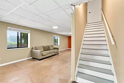 132 E 2050 N, Centerville, UT 84014 - Photo 29