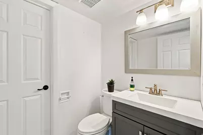 132 E 2050 N, Centerville, UT 84014 - Photo 17