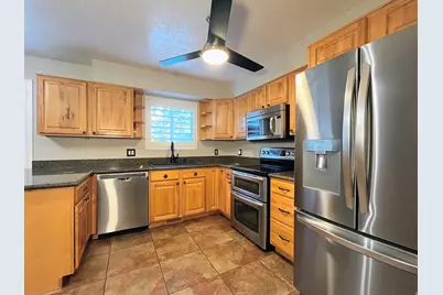 9231 S 1520 Res E, Sandy, UT 84092 - Photo 13