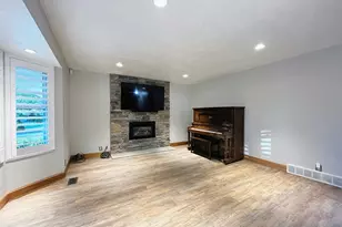9231 S 1520 Res E, Sandy, UT 84092 - Photo 11