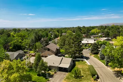 4350 S Albright Dr E #26, Holladay, UT 84124 - Photo 5