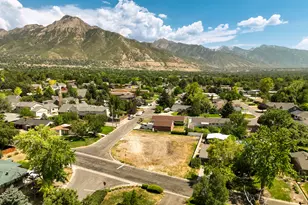 4350 S Albright Dr E, Holladay, UT 84124 - Photo 7
