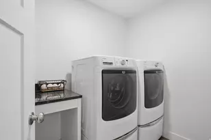 215 W 900 N, Nephi, UT 84648 - Photo 19