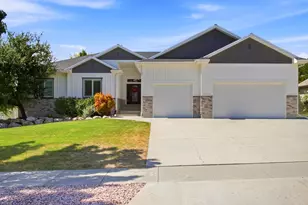 2194 S 175 E, Kaysville, UT 84037 - Photo 1