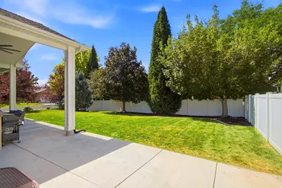 2194 S 175 E, Kaysville, UT 84037 - Photo 55