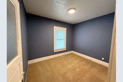 384 E St, Salt Lake City, UT 84103 - Photo 9