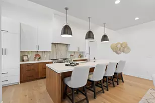 664 N East Capitol St, Salt Lake City, UT 84103 - Photo 3