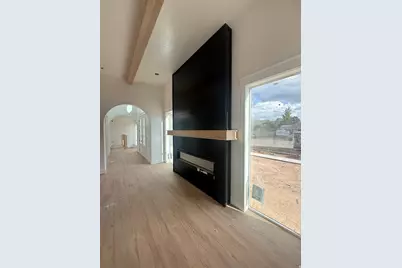 244 W 200 S, Nephi, UT 84648 - Photo 5