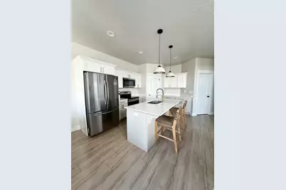 688 N 260 W, Vineyard, UT 84059 - Photo 5