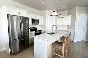 688 N 260 W, Vineyard, UT 84059 - Photo 5