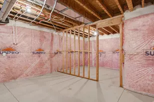 1248 E Amaryllis Wy, Layton, UT 84040 - Photo 27