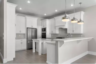25 E 3990 N, Provo, UT 84604 - Photo 9