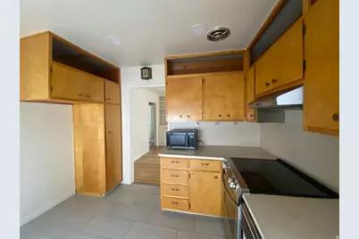 727 N 300 E, Price, UT 84501 - Photo 5