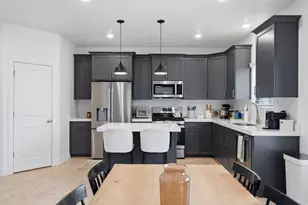 519 E 720 N, Salem, UT 84653 - Photo 23
