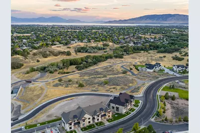 1626 E Center Pointe Dr #1626, Lehi, UT 84043 - Photo 3