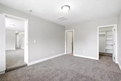 3726 S 2025 W, Roy, UT 84067 - Photo 9
