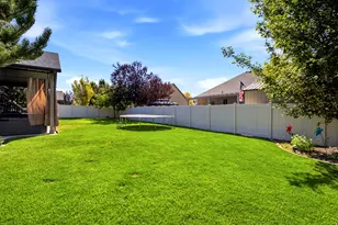 1411 W 2400 N, Clinton, UT 84015 - Photo 29