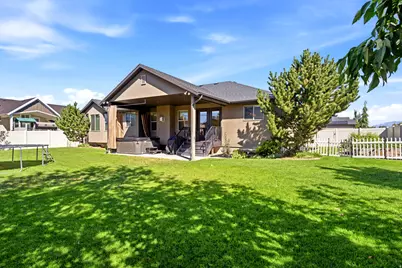 1411 W 2400 N, Clinton, UT 84015 - Photo 27