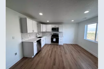 16371 S Coupler Ln, Bluffdale, UT 84065 - Photo 7