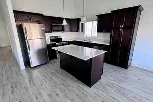 16371 S Coupler Ln, Bluffdale, UT 84065 - Photo 3