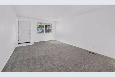 1462 Mango Rd, Taylorsville, UT 84123 - Photo 7