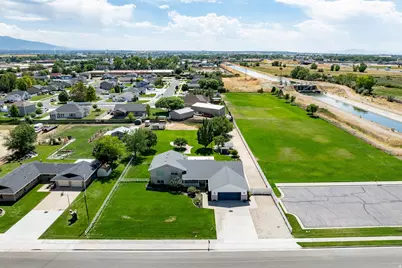 1321 W 700 S, Marriott-Slaterville City, UT 84404 - Photo 53