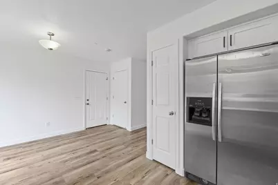 1803 E Walnut Grove Dr S, Draper, UT 84020 - Photo 11