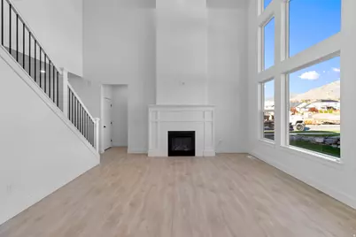 616 S 125 E, Hyde Park, UT 84318 - Photo 7