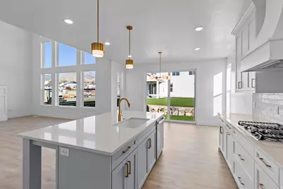 616 S 125 E, Hyde Park, UT 84318 - Photo 11