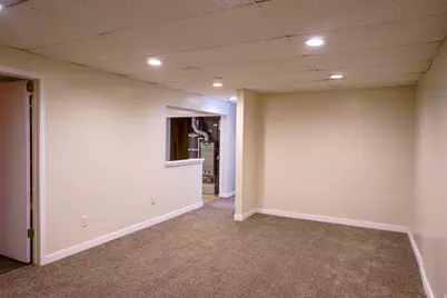 784 W 2550 N, Clinton, UT 84015 - Photo 29