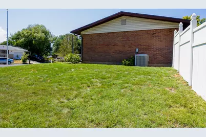 784 W 2550 N, Clinton, UT 84015 - Photo 5
