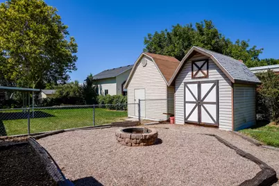 784 W 2550 N, Clinton, UT 84015 - Photo 39