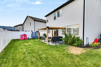 1466 W Creekside Dr, Logan, UT 84339 - Photo 9