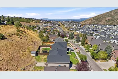 15082 S Eagle Crest Dr, Draper, UT 84020 - Photo 9