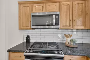 15082 S Eagle Crest Dr, Draper (UT Cnty), UT 84020 - Photo 21