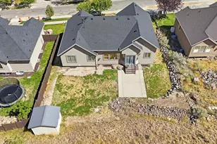 15082 S Eagle Crest Dr, Draper (UT Cnty), UT 84020 - Photo 53