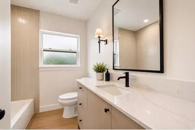 795 E Baker Dr, Midvale, UT 84047 - Photo 13