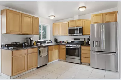 5210 S 900 E, Murray, UT 84117 - Photo 9