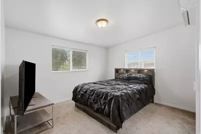 5210 S 900 E, Murray, UT 84117 - Photo 15
