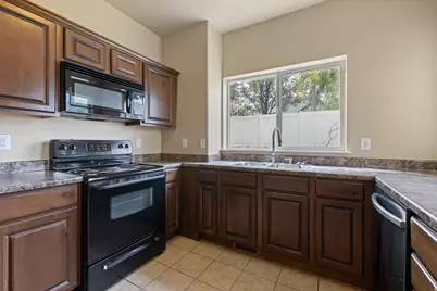5113 W Fortrose Dr, Herriman, UT 84096 - Photo 17